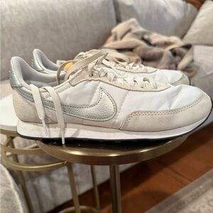 Nike White and Silver Women's Sneakers